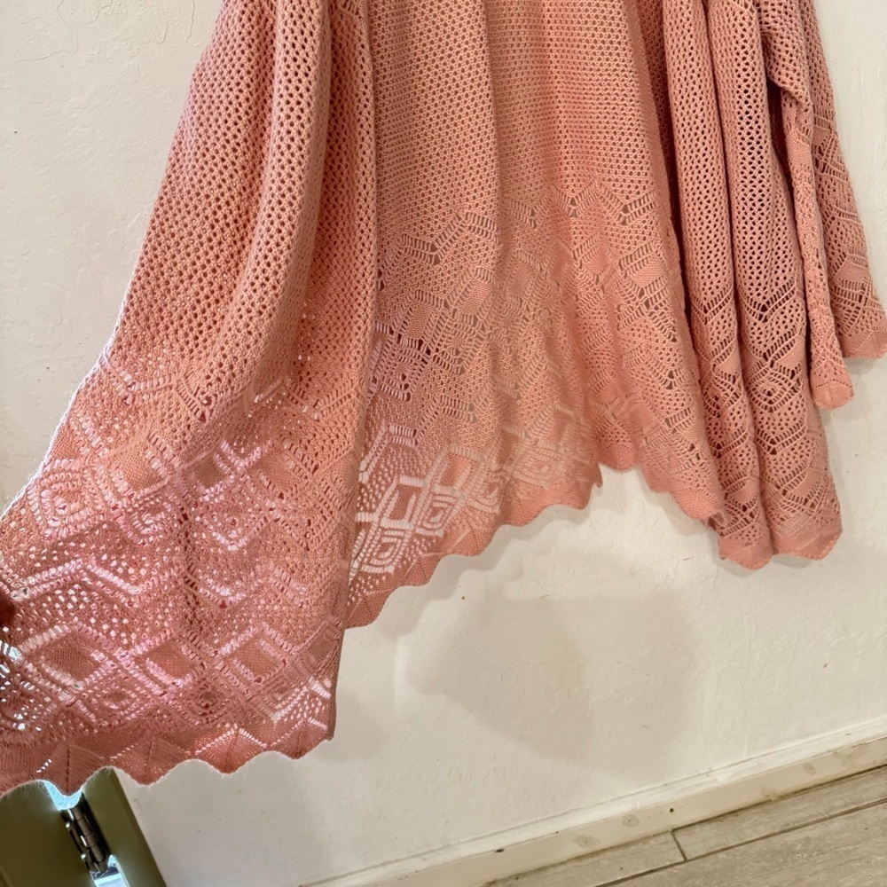 Roaman’s Plus Size Pink Crochet Wide Sleeve Eyelet Knit Cardigan 30/32 - Picture 5 of 7
